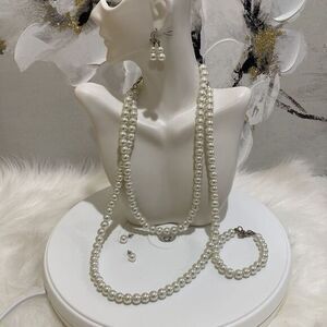 Silver Tone 5 Piece Pearl Set